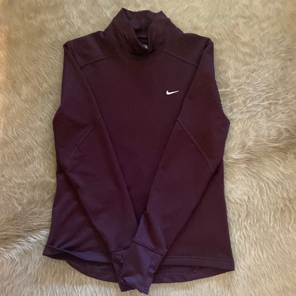 Nike pullover